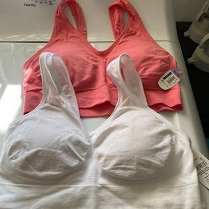 Comfy bras by Secret Treasures size xl with removable pads